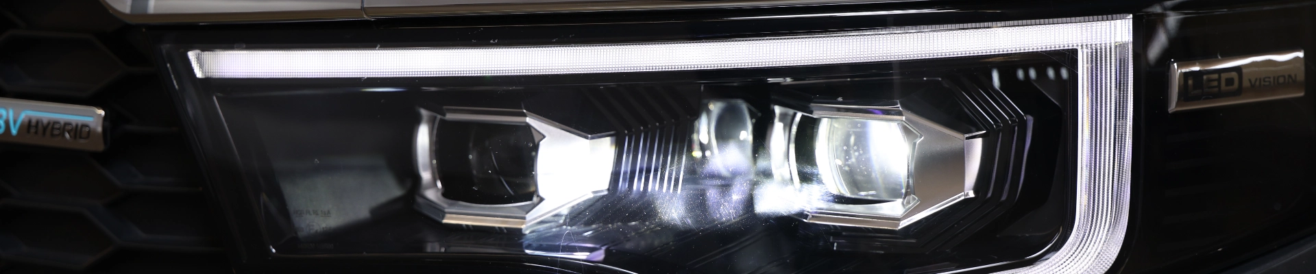 Tunland V9 Double Cab - heading image for Design