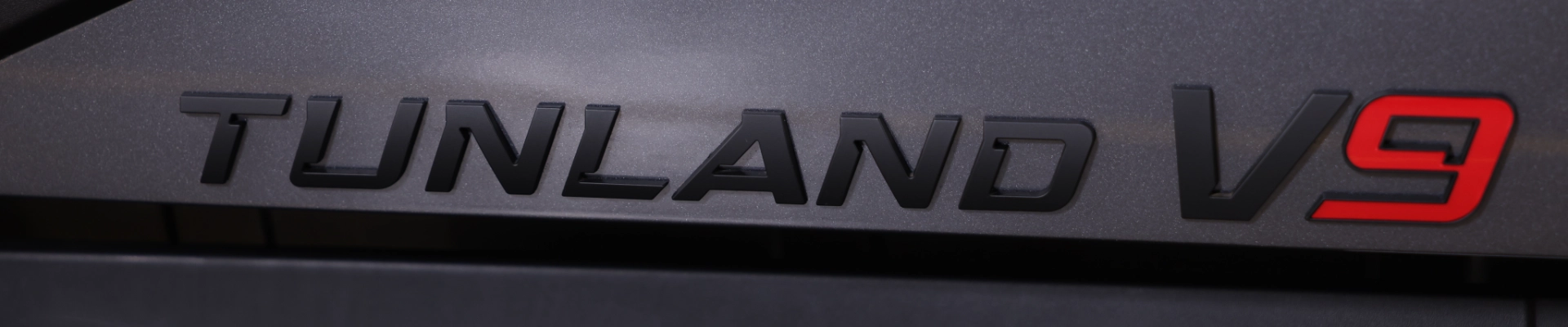 Tunland V9 Double Cab - heading image for Specs & Pricing