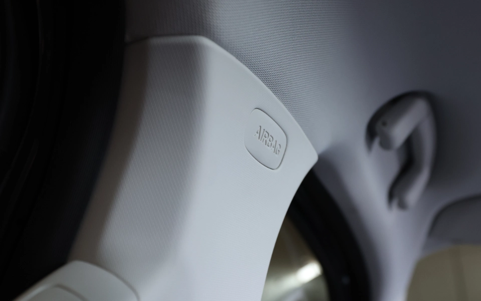 Tunland V9 Double Cab - main gallery image