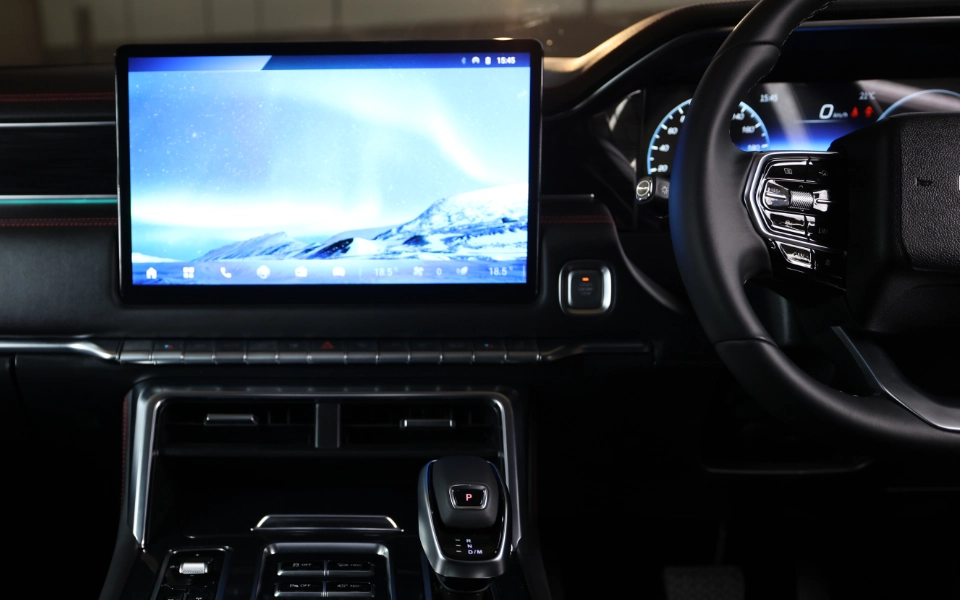 Tunland V9 Double Cab - main gallery image