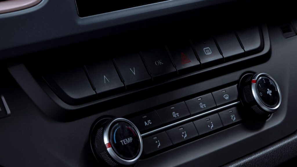 Foton Miler Climate controls