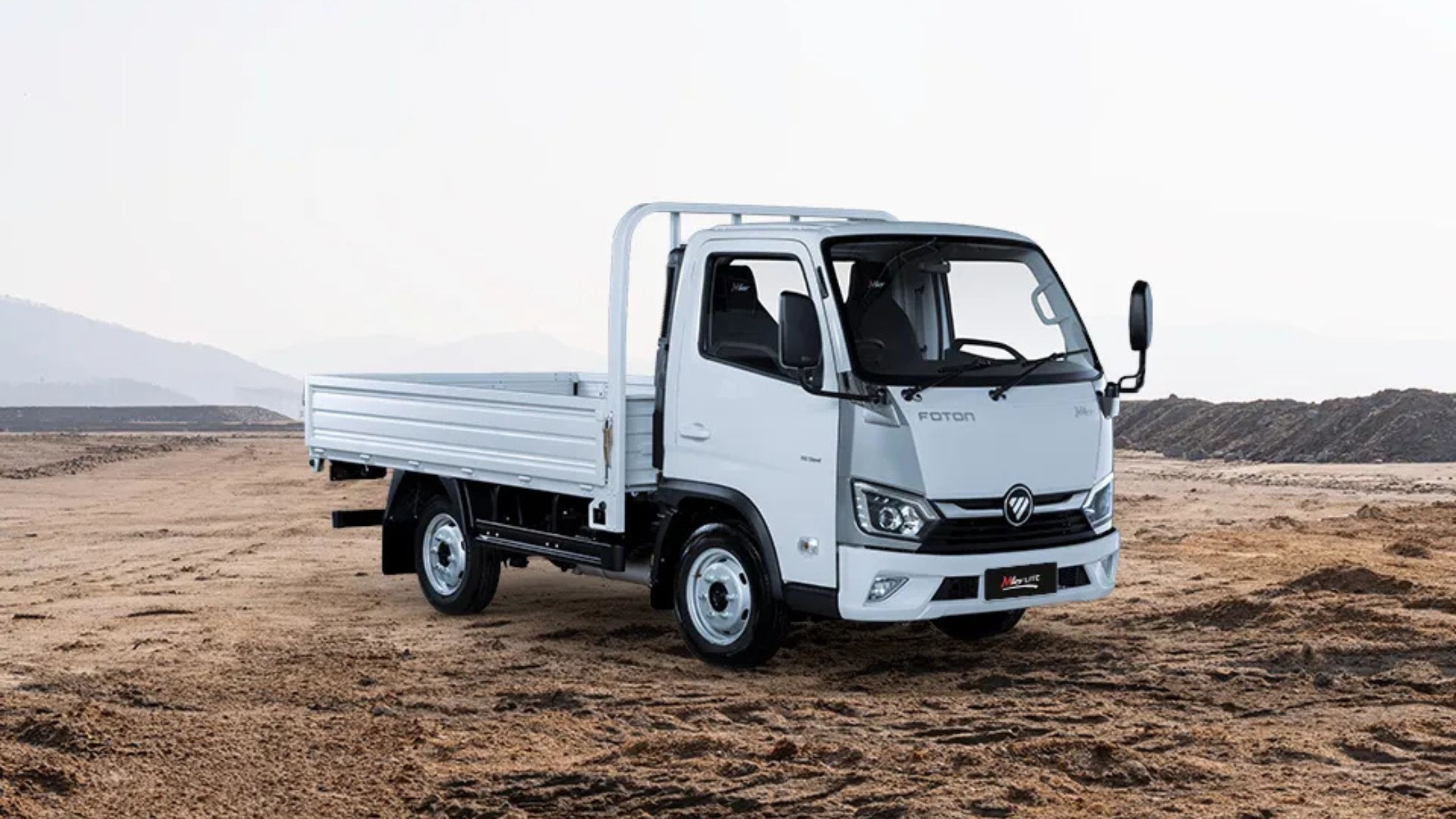 Foton Miler LITE on sand