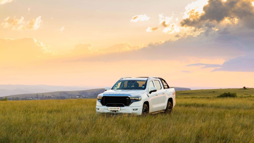 Foton V9